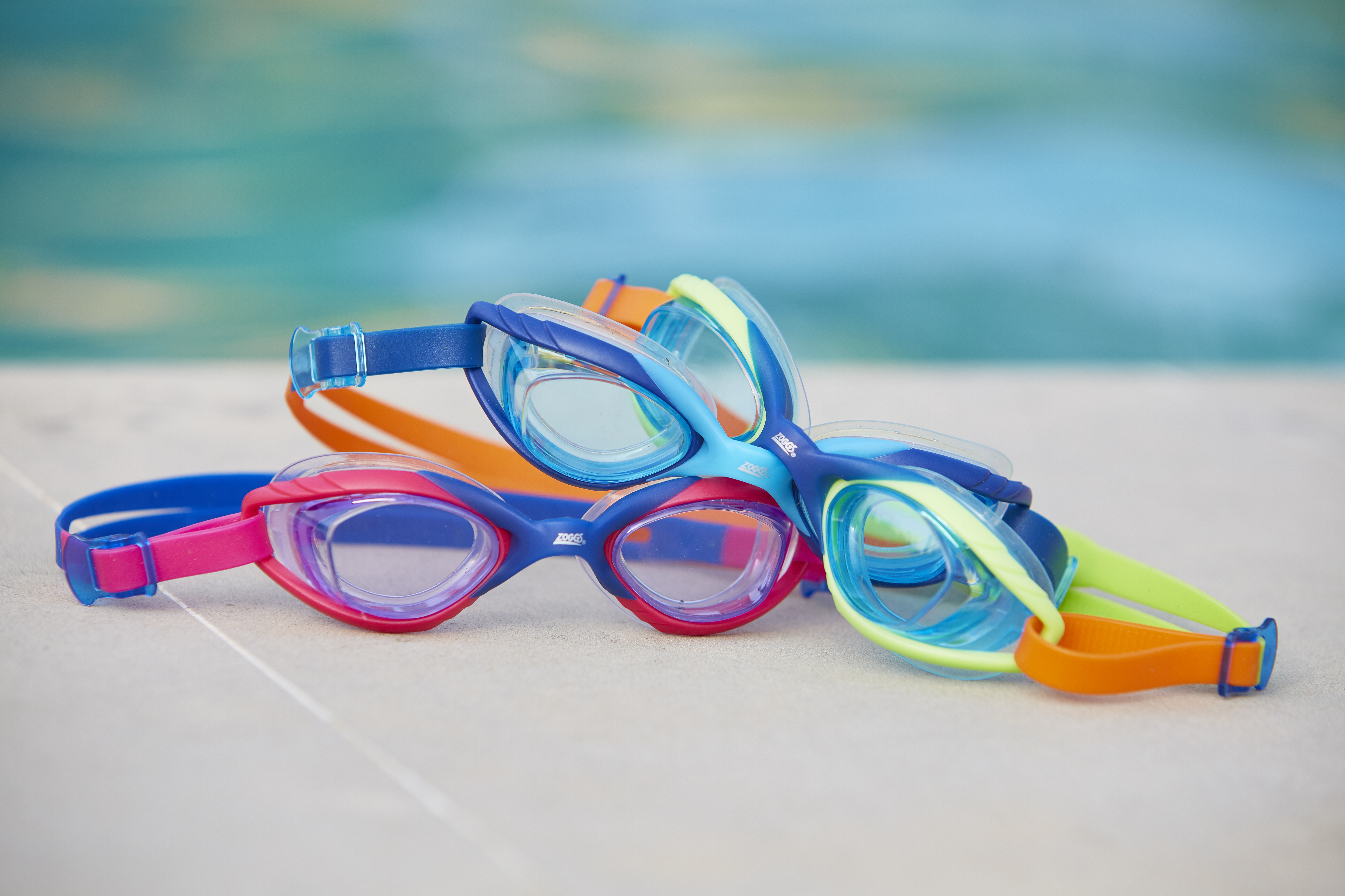 Swim Academy Kit with Zoggs Sonic Air 2.0 Junior Goggles